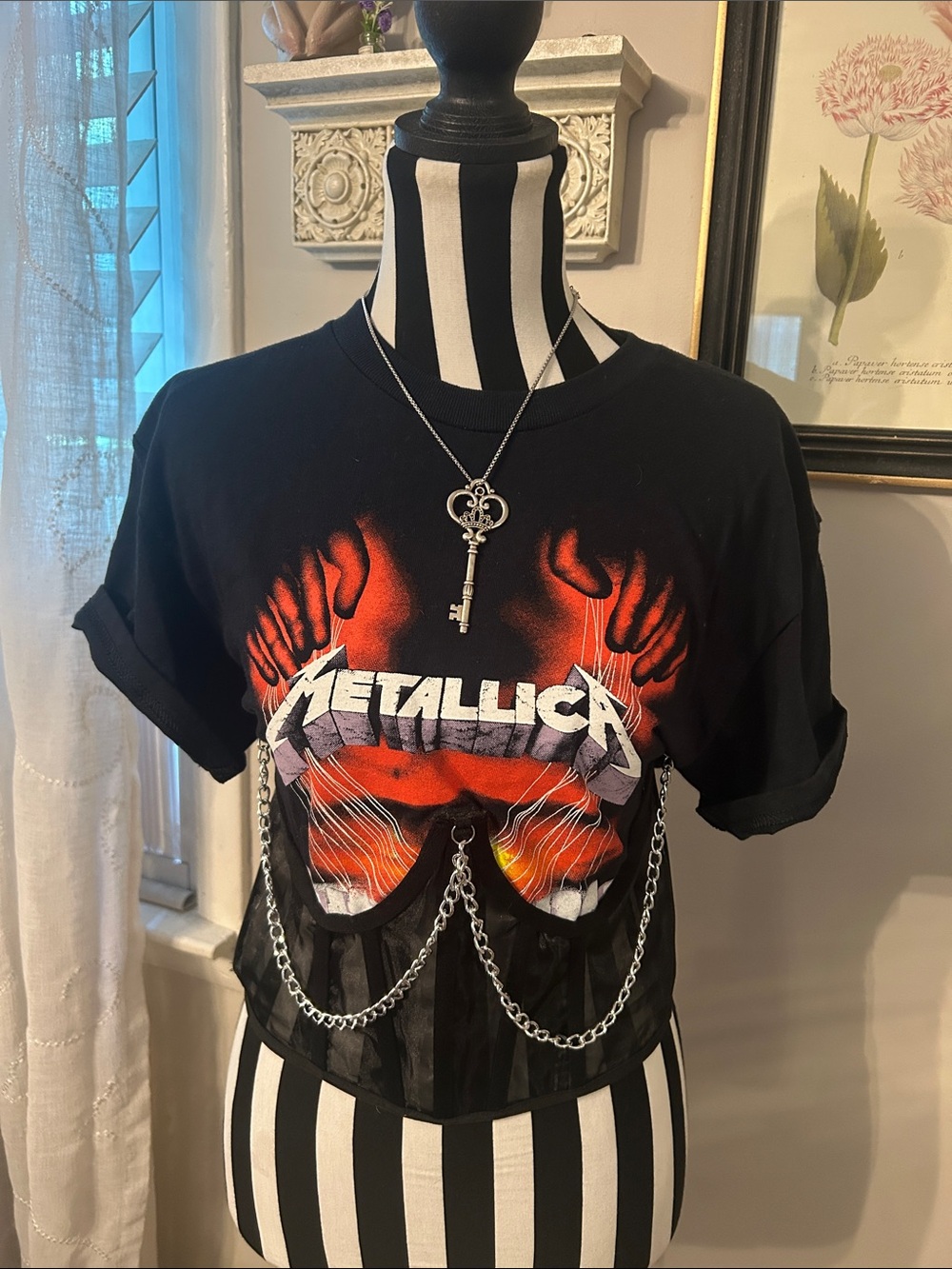 Woman’s Metallica black lace up Corset tee medium